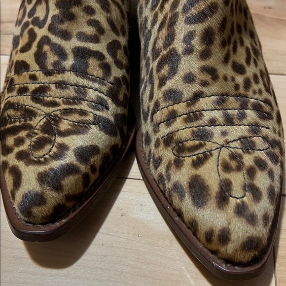 Buttero Leopard Print Ankle Booties - Picture 17 of 17